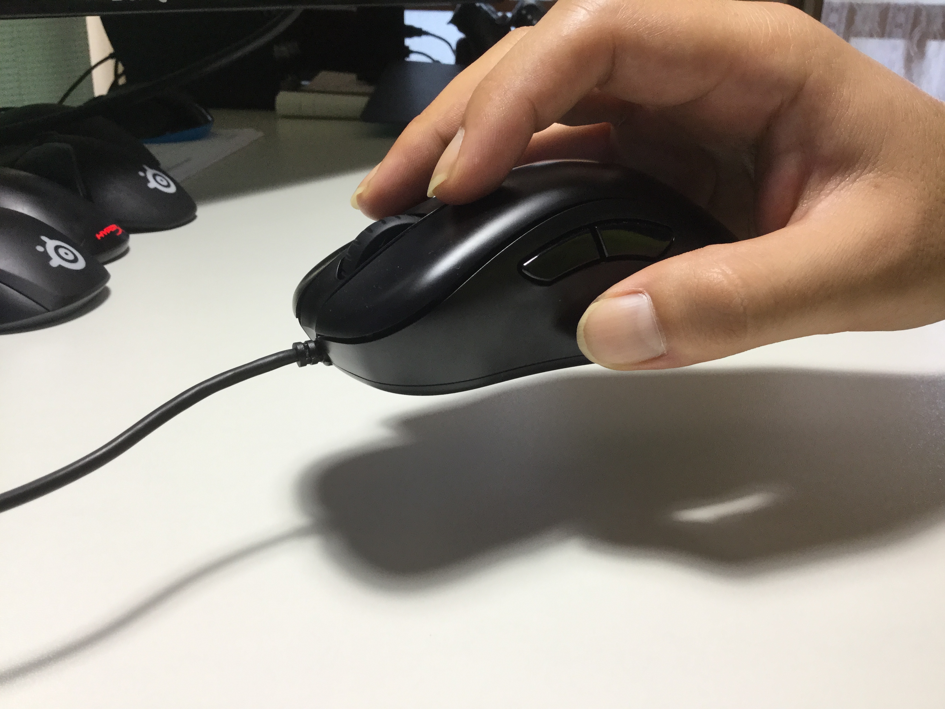 ZOWIE EC2-B 軽い