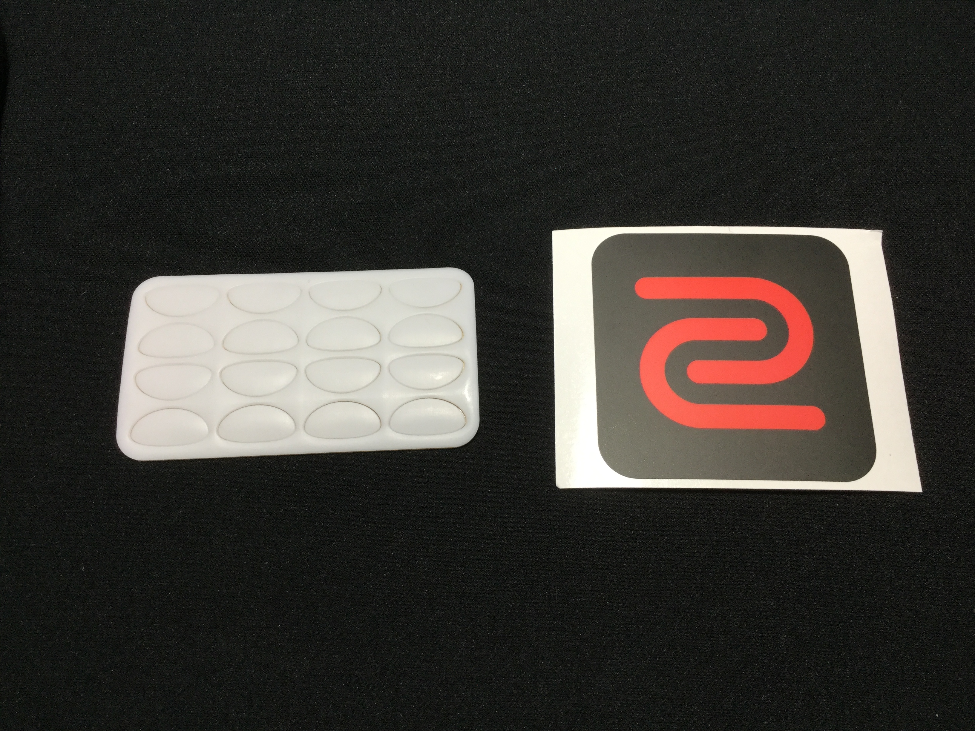 ZOWIE EC2-B 交換用ソール ステッカーシール付き