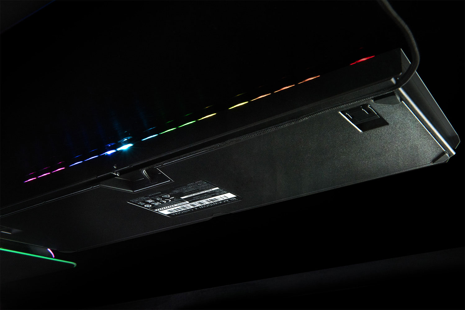Razer BlackWidow X Chroma JP ケーブルマネジメント