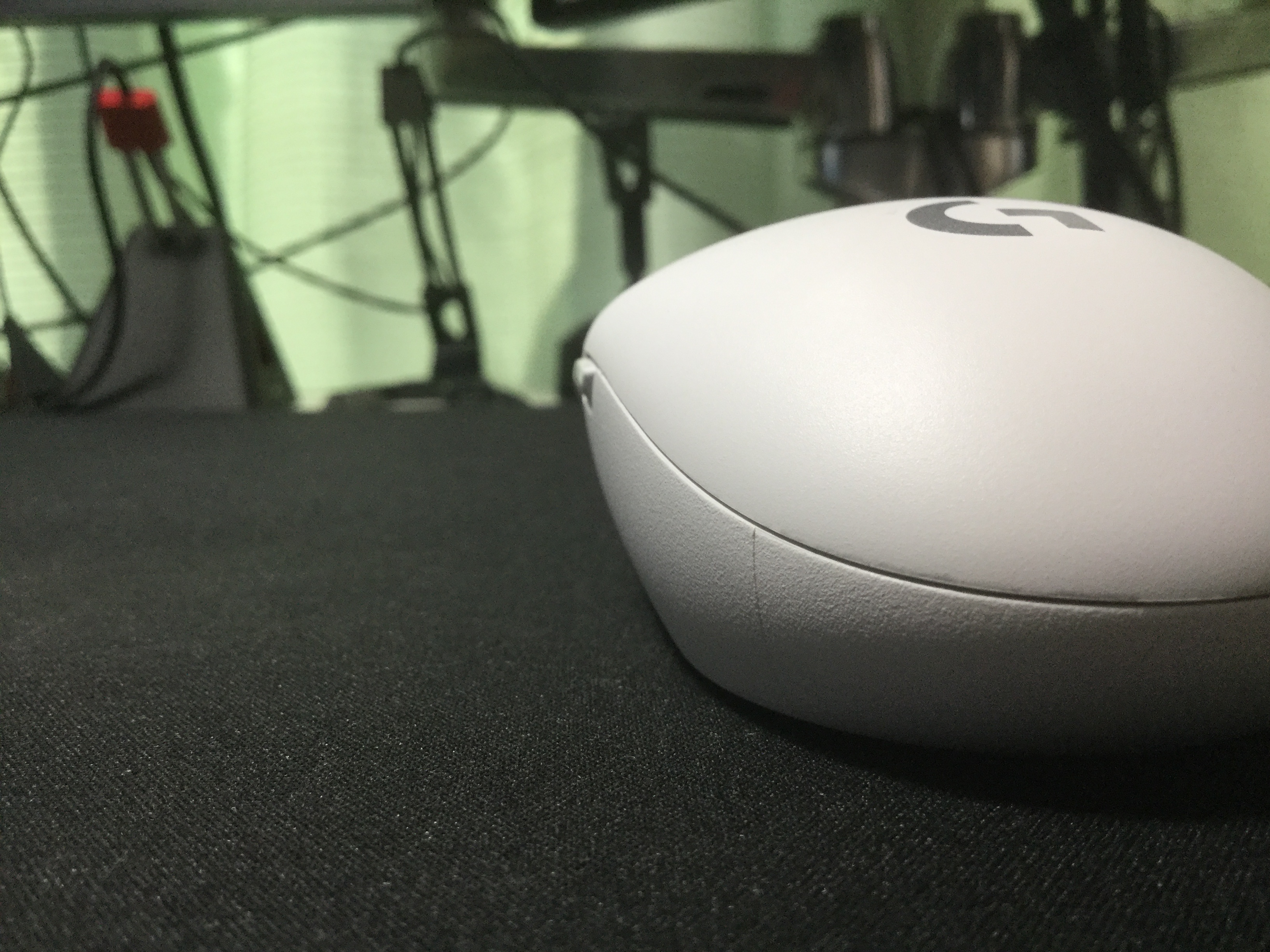 G304 グリップ部(側面)の材質