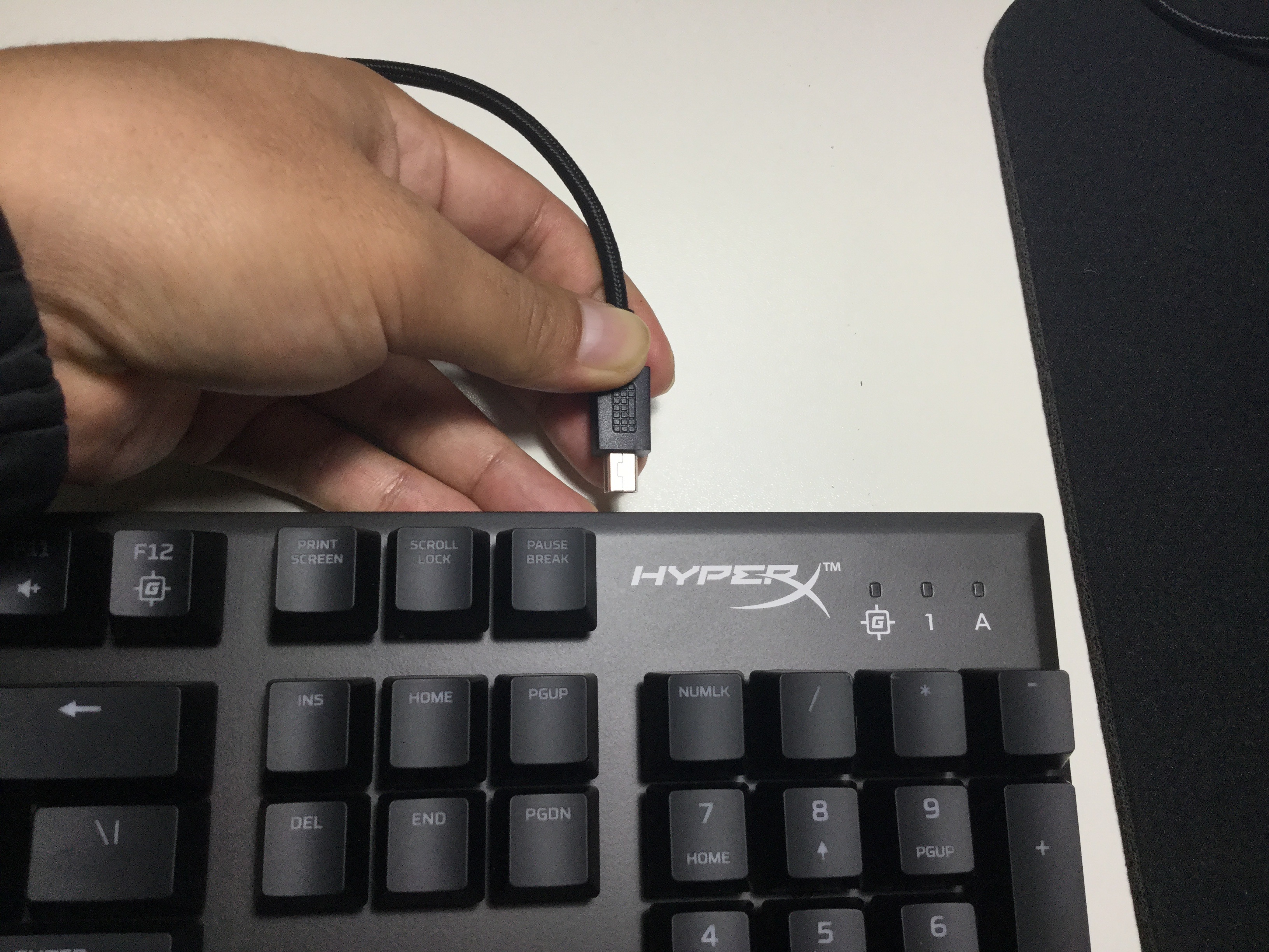 Alloy FPS RGB 着脱式ケーブル