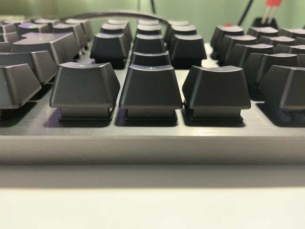 G512 デメリット バックライト