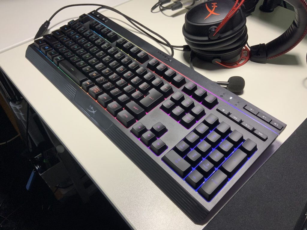 HyperX Alloy Core RGB 外観