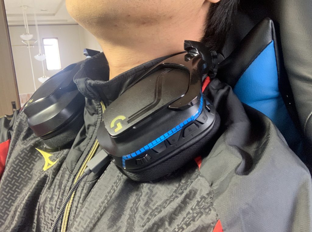 G633s 首にかけた時