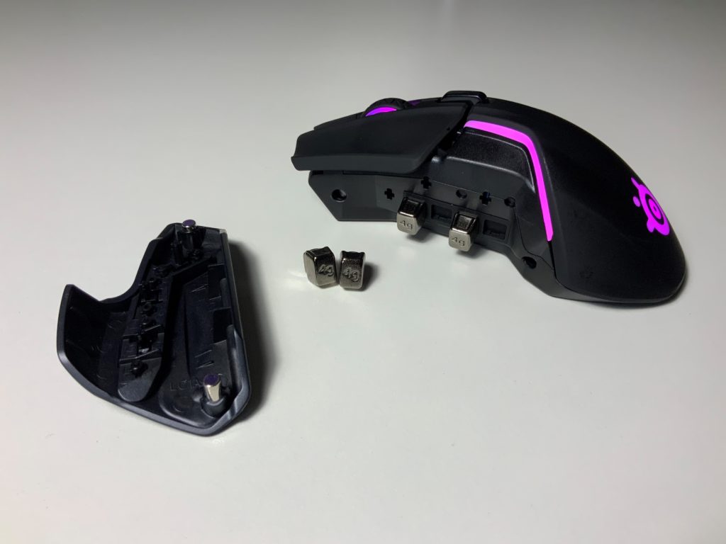 SteelSeries「Rival650」 重心・重量調節機能