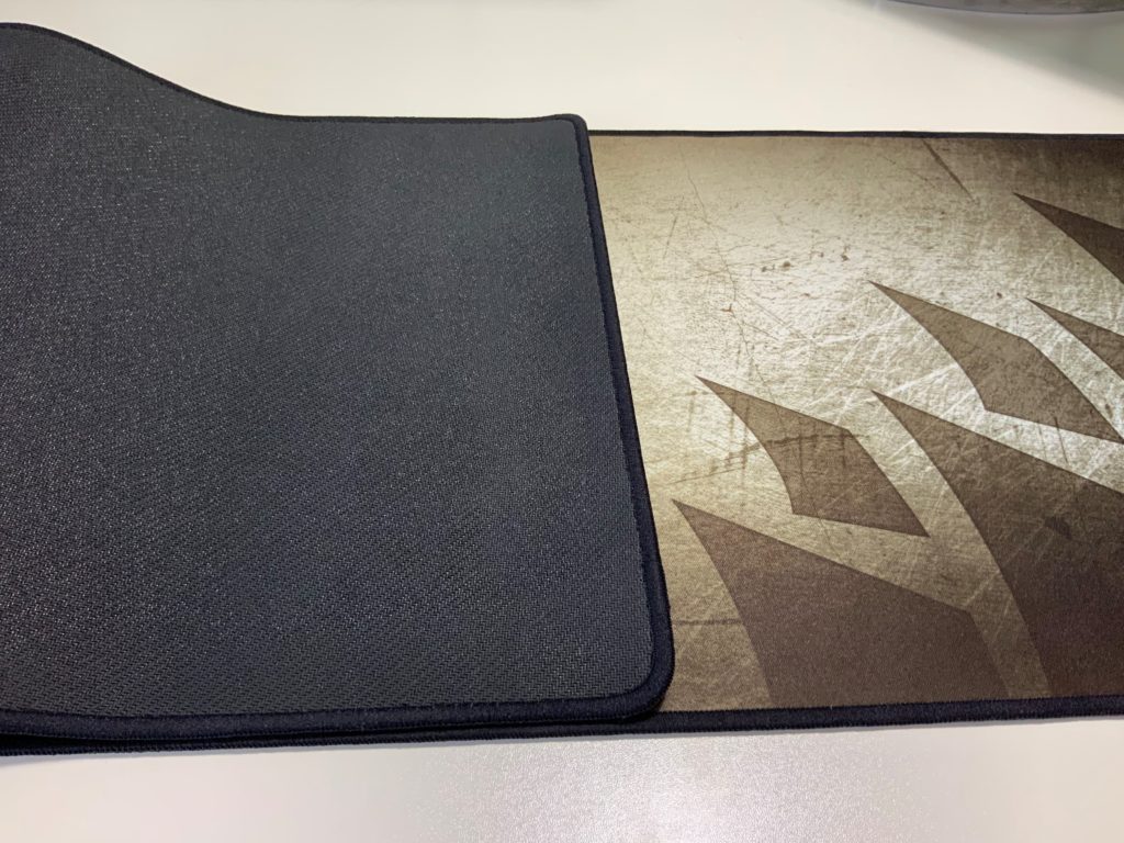 MM300 裏面 ラバー材