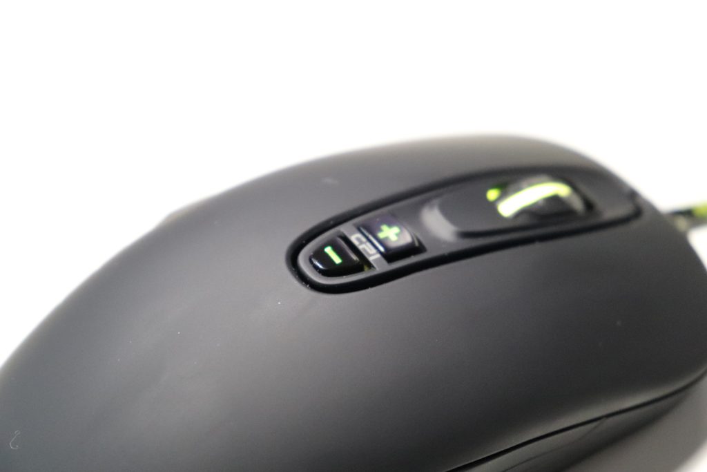 Xtrfy M2 DPI変更ボタン
