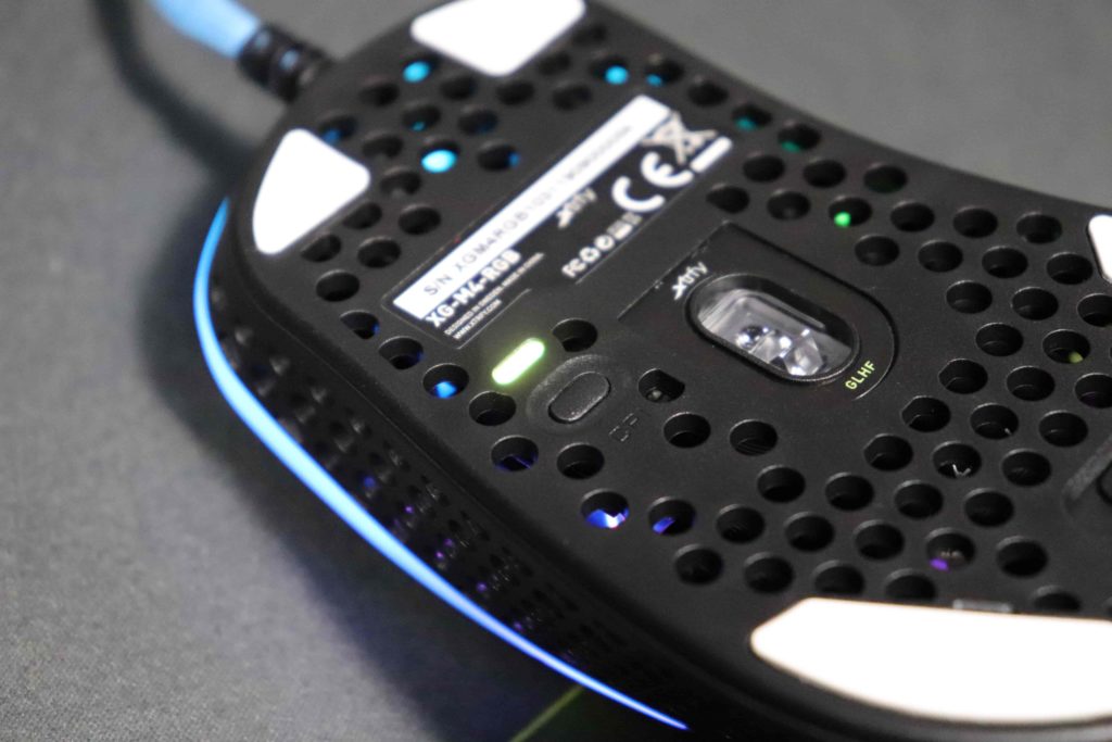 Xtrfy M4 DPI変更ボタン